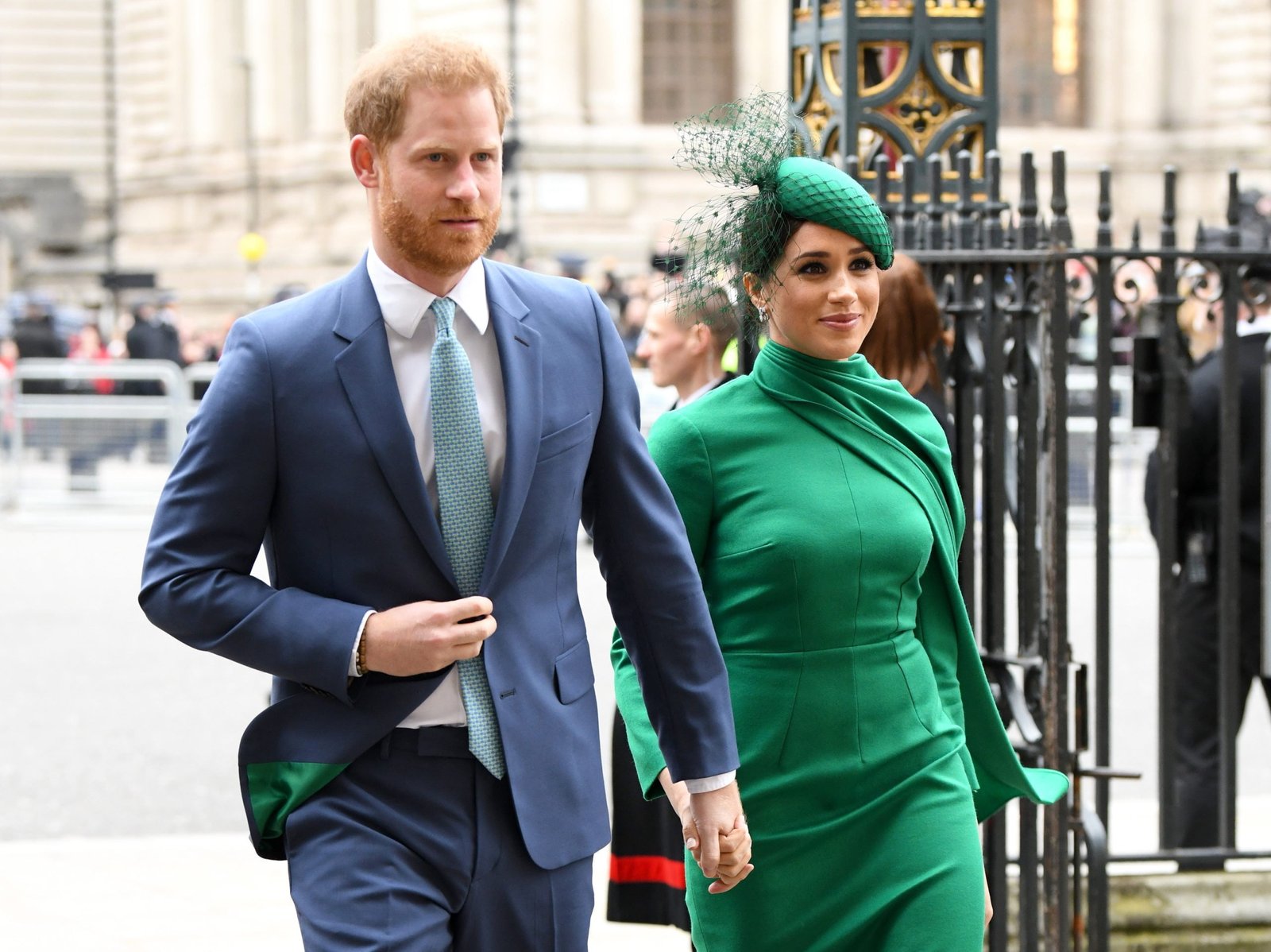 Prince Harry And Meghan Involved In A 'Near Catastrophic Car Chase' By Paparazzi